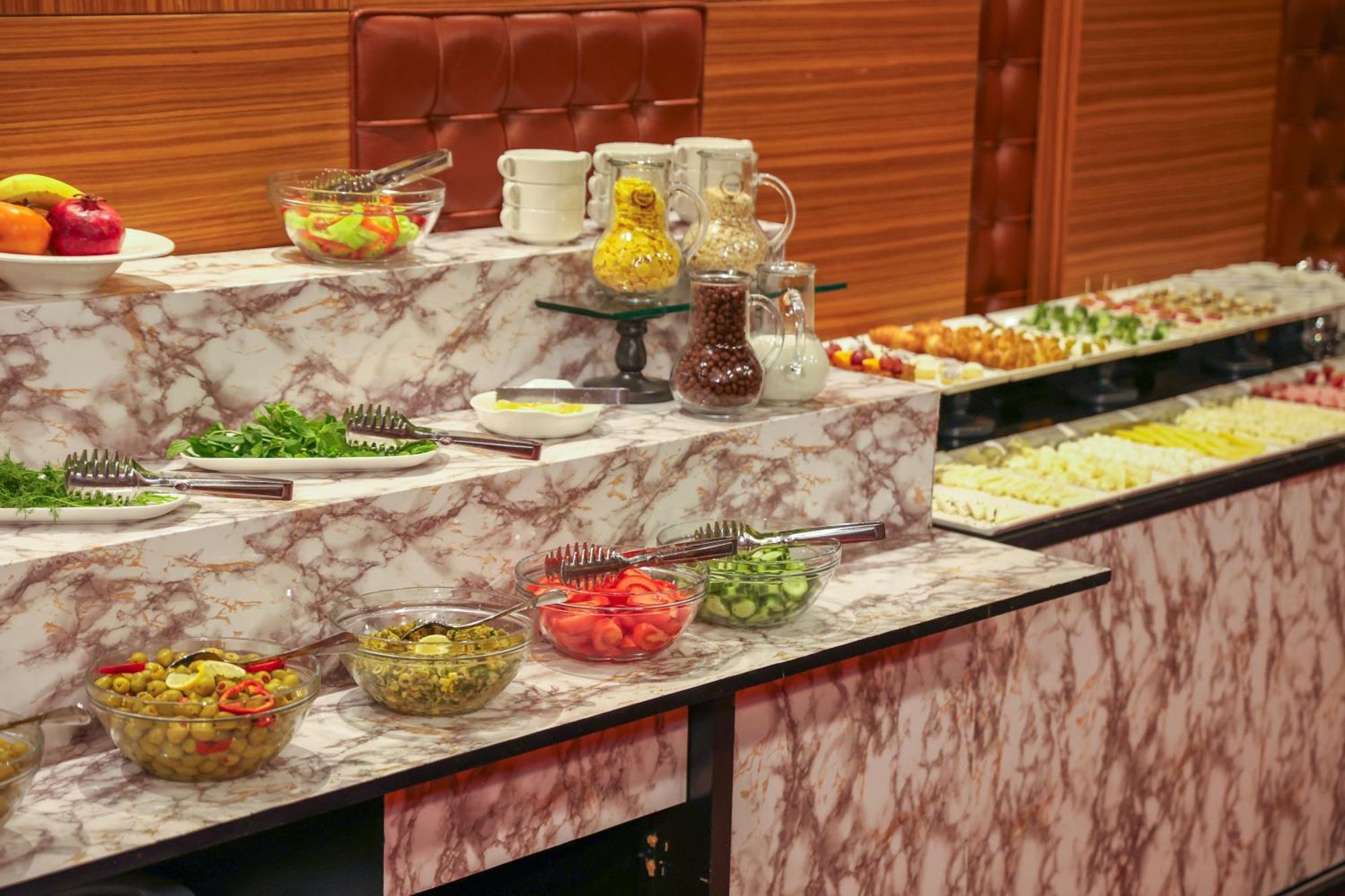 The Hera Platinum Hotel Istanbul Exterior photo